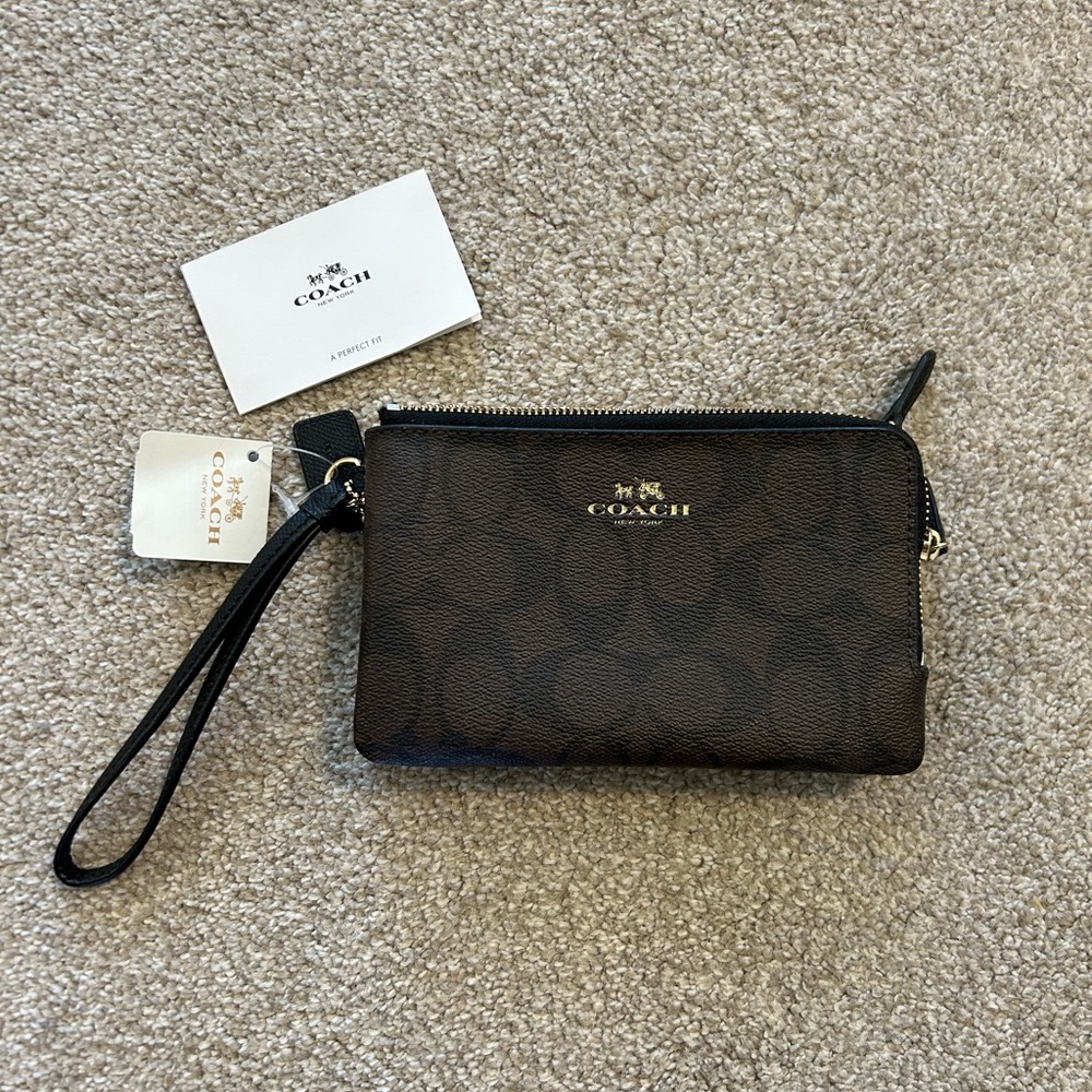 Coach wristlet